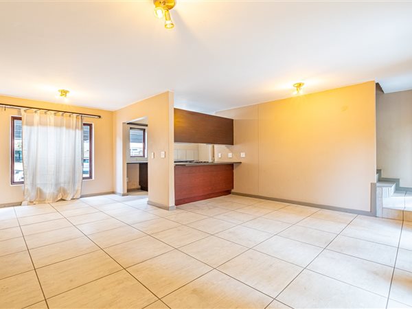 2 Bed Apartment