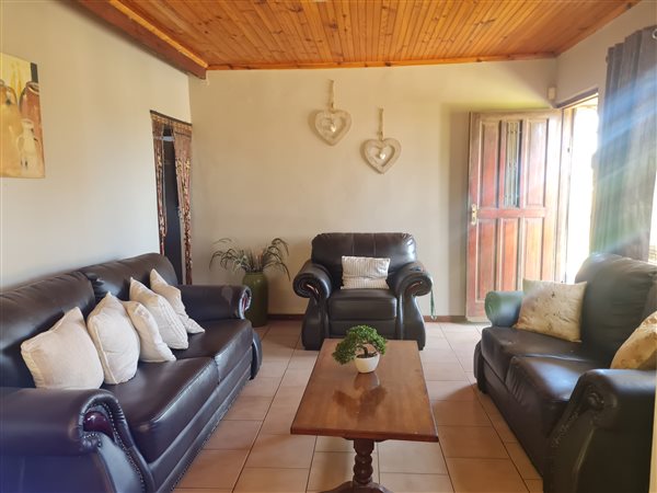 3 Bed House in Kruisfontein