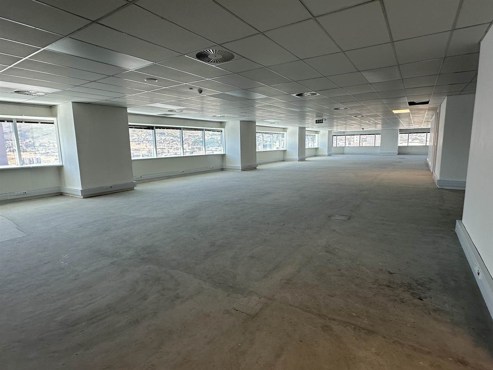 793  m² Commercial space in Foreshore photo number 11