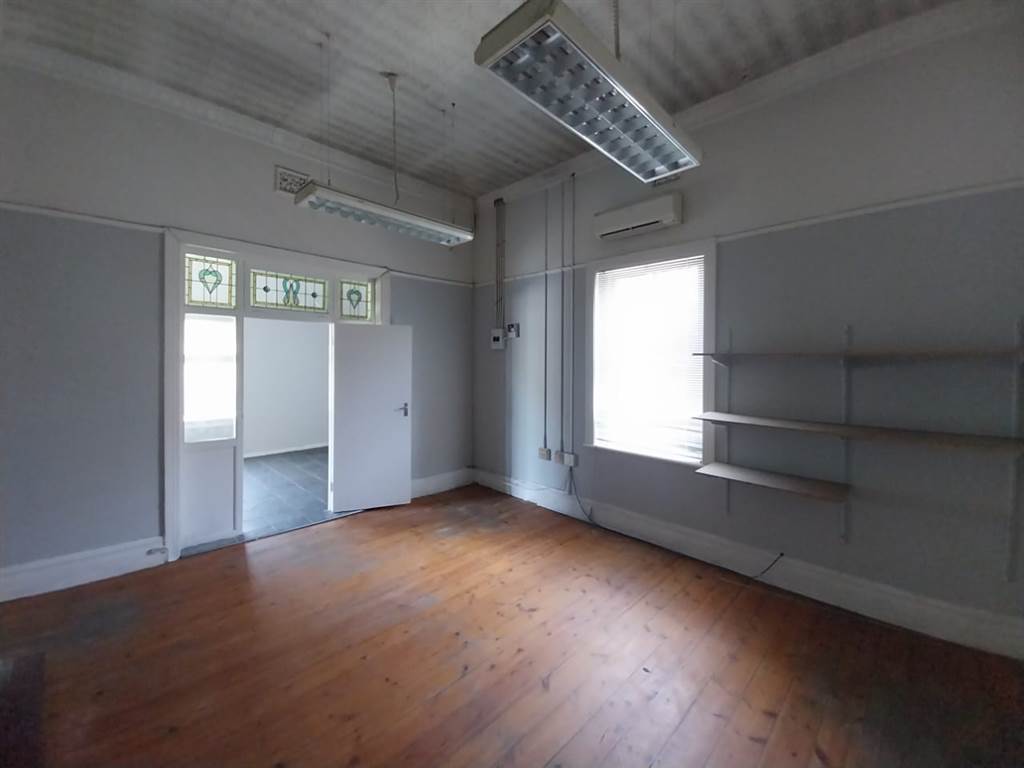 85  m² Commercial space in Hillcrest photo number 16