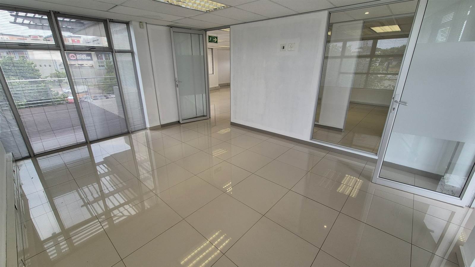 223  m² Office Space in Lynnwood Manor photo number 6