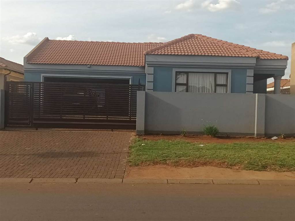 3 Bed House for sale in Vosloorus T4427934 Private Property