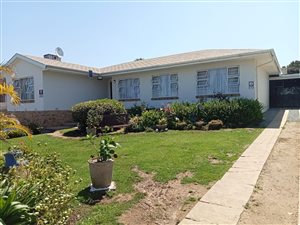 House in Sunny Ridge