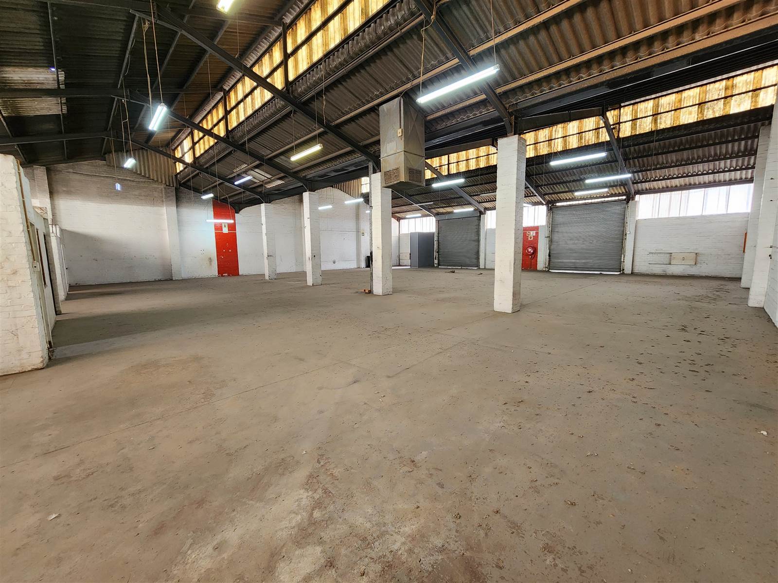 619  m² Industrial space in Athlone photo number 3