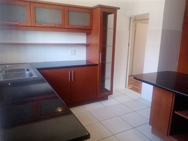 4 Bed Apartment in Bulwer