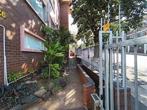 4 Bed Apartment in Bulwer