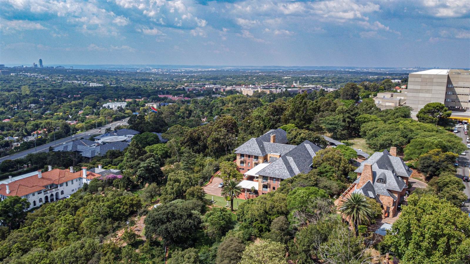 4286  m² Commercial space in Parktown photo number 4