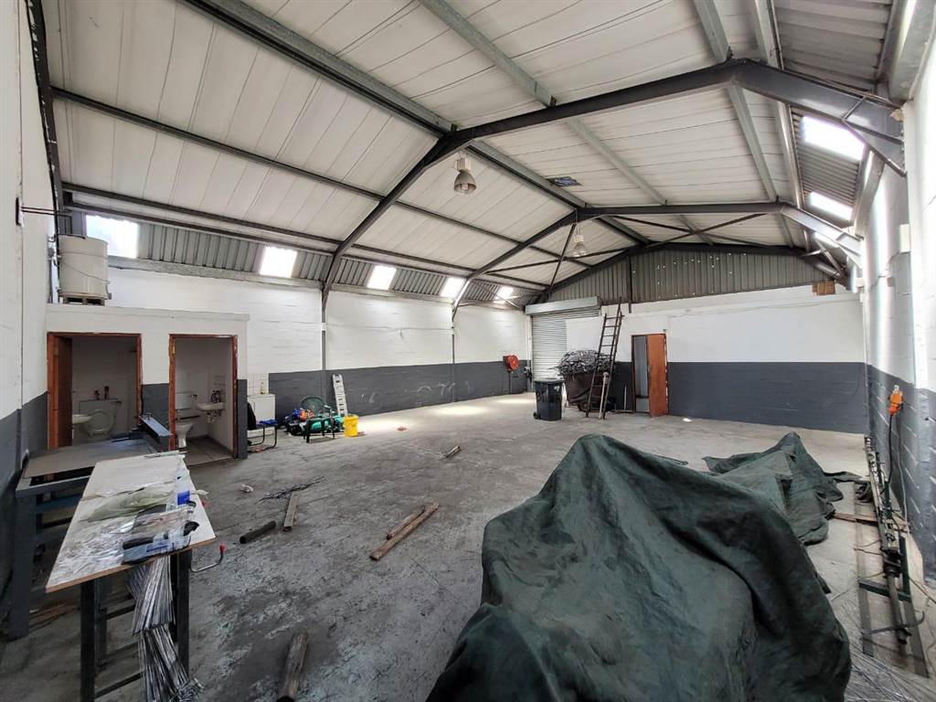 160  m² Industrial space in Killarney Gardens photo number 7