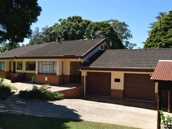 4 Bedroom House 4 Bedroom House