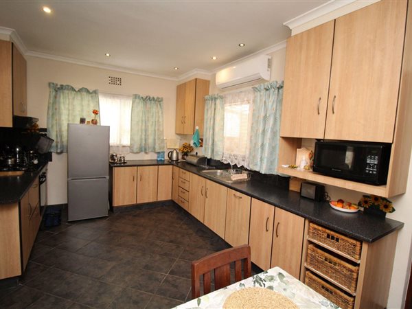3 Bed House in Churchill Estate