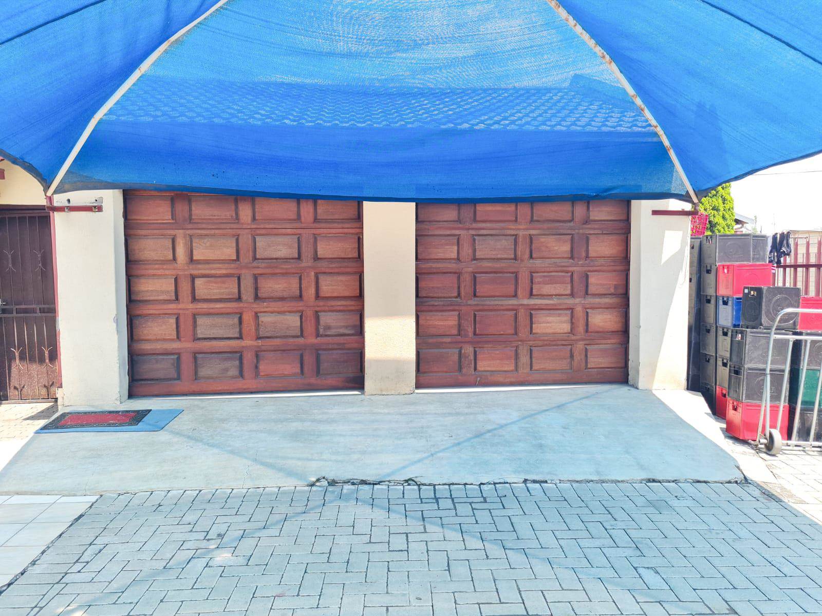 4 Bed House in Embalenhle photo number 11