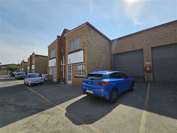 268  m² Industrial space