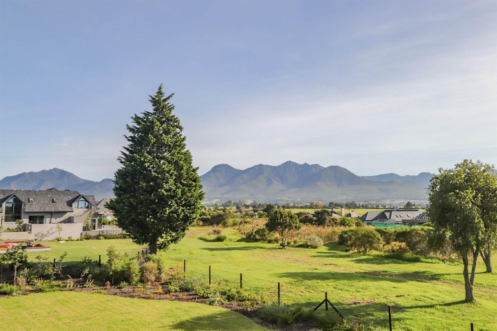 6 Bed House in Fancourt photo number 26