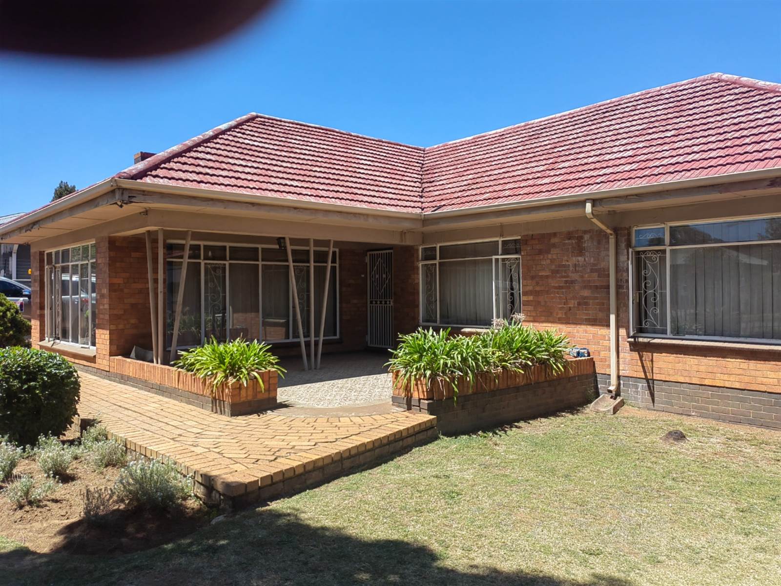 3 Bed House in Kempton Park Ext 2 photo number 4