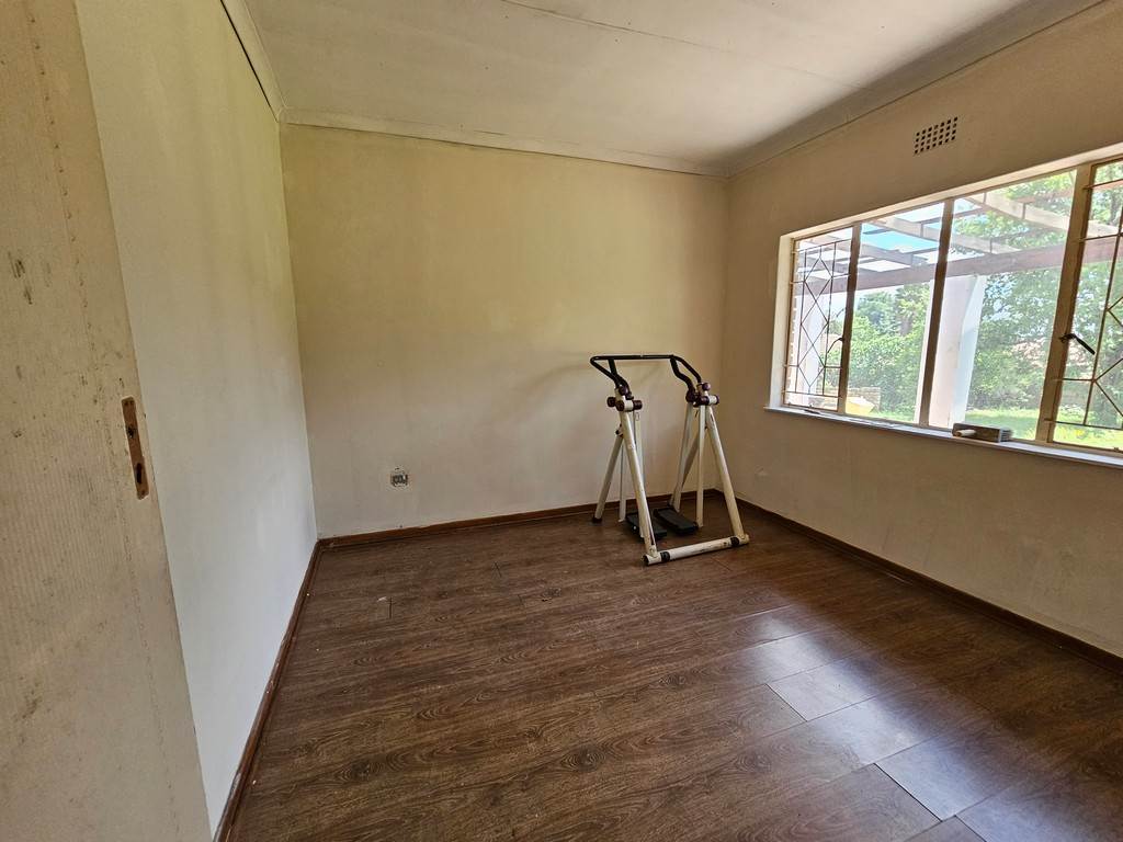3 Bed House in Highveld Park photo number 8
