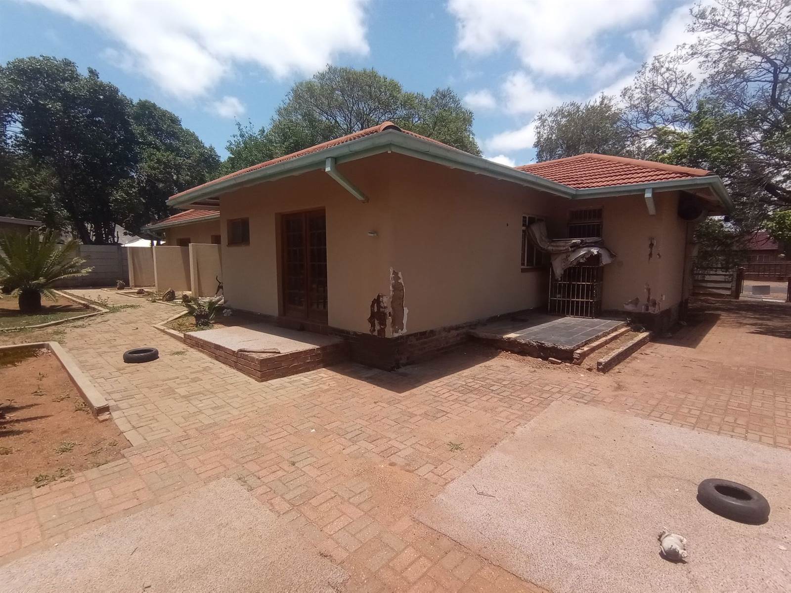 3 Bed House in Polokwane Central photo number 25
