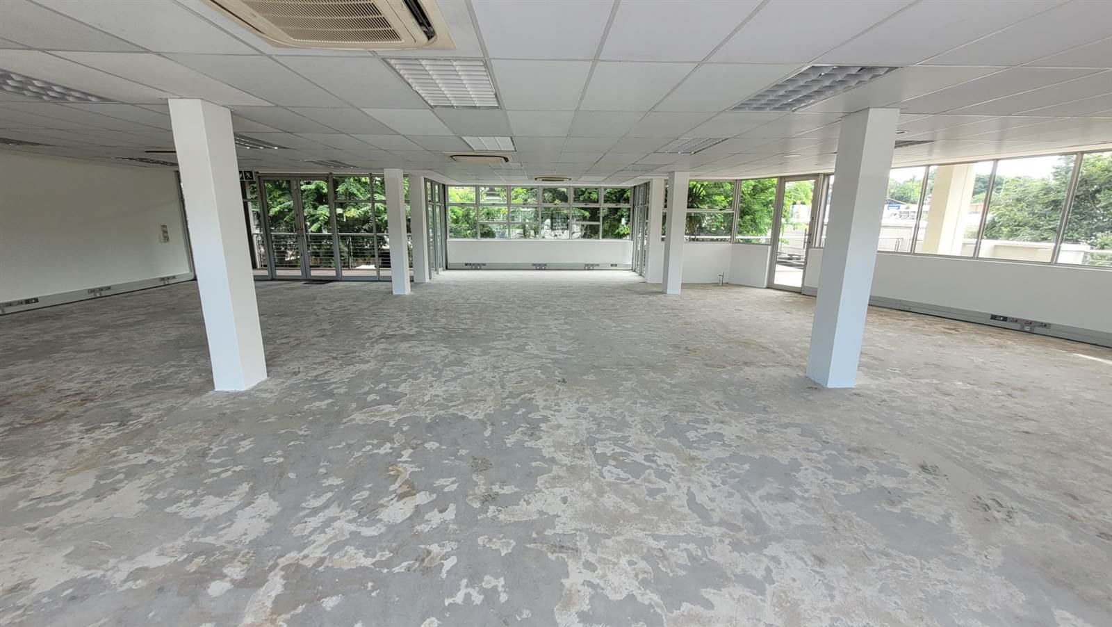 221  m² Office Space in Lynnwood Manor photo number 8
