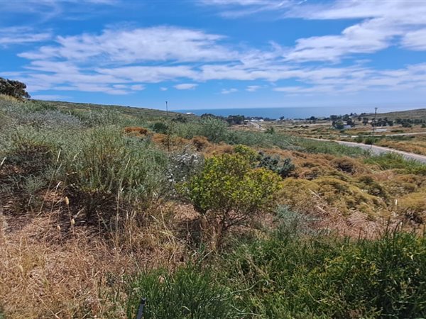 188 m² Land available in St Helena Views