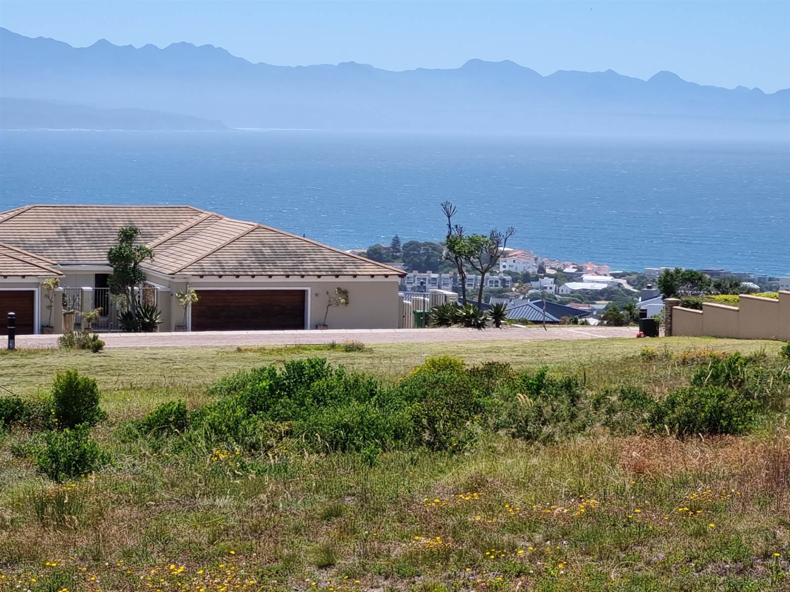 969 m² Land available in Whale Rock Heights photo number 2