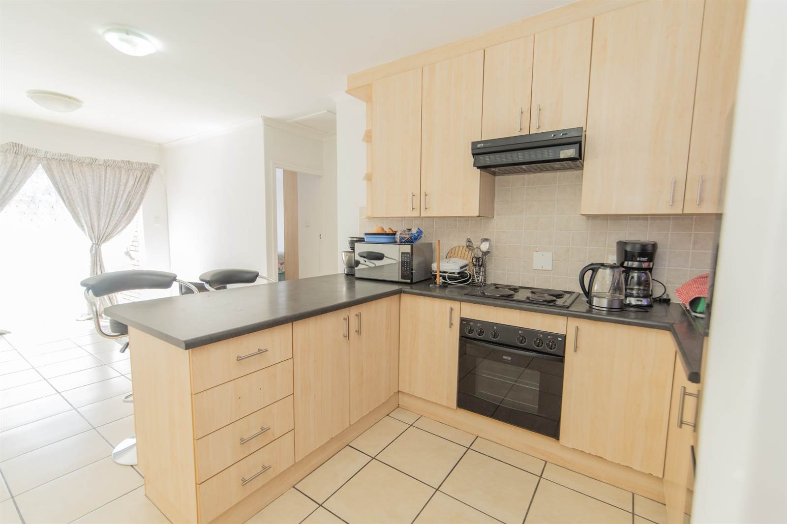 2 Bed Simplex in Walmer Heights photo number 5