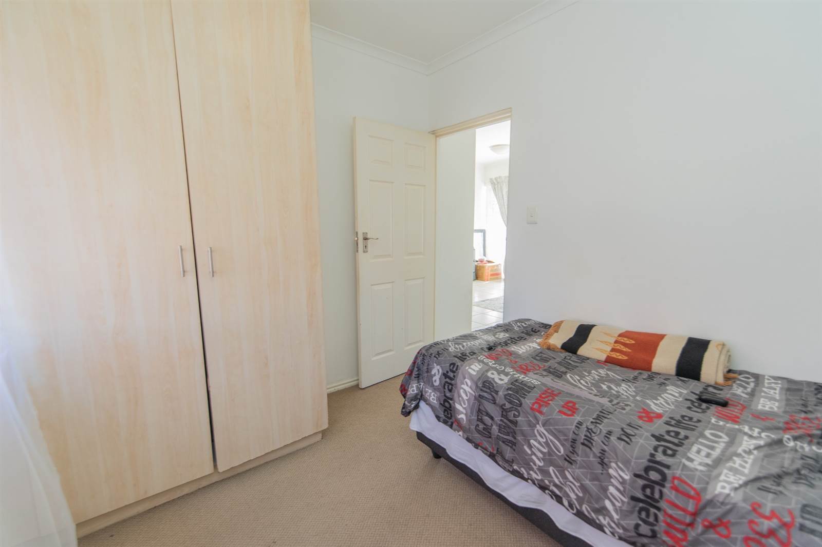 2 Bed Simplex in Walmer Heights photo number 17