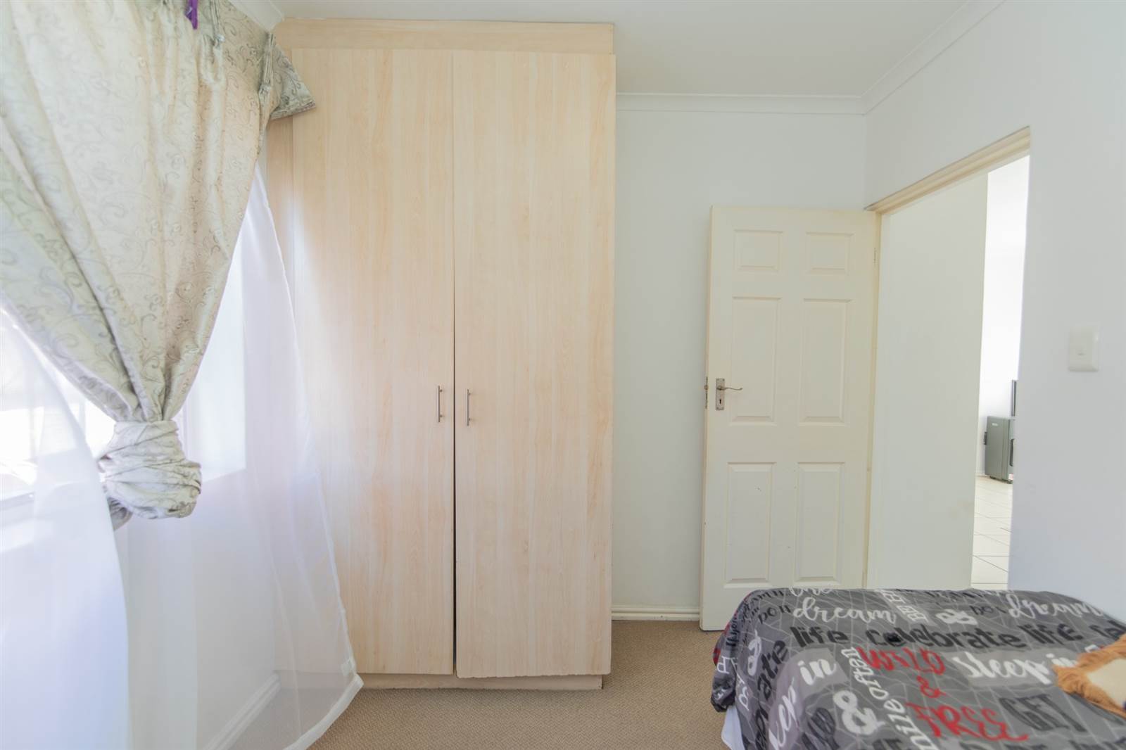 2 Bed Simplex in Walmer Heights photo number 18