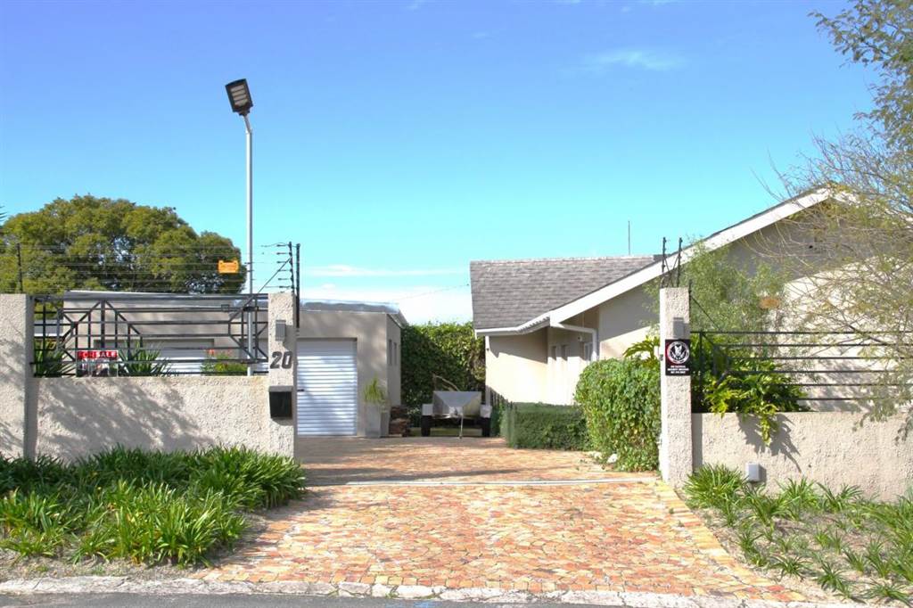 5 Bed House in Grabouw photo number 1