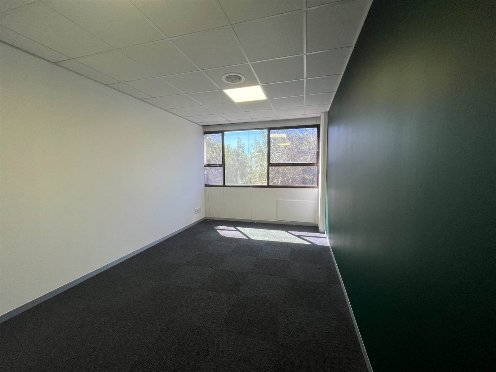 35  m² Office Space in Morningside photo number 5