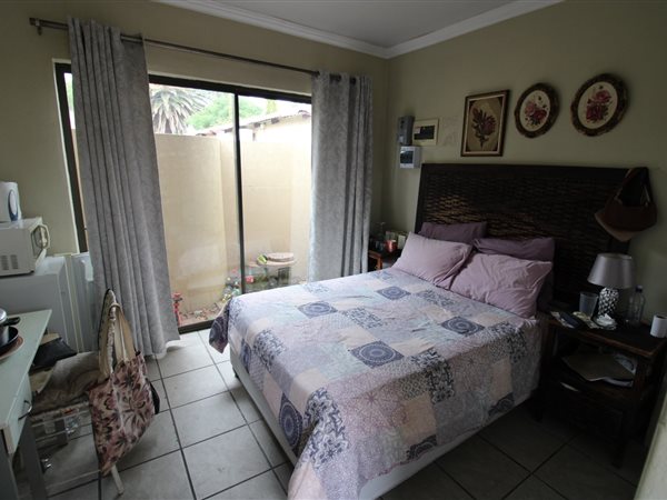 1 Bedroom Townhouse