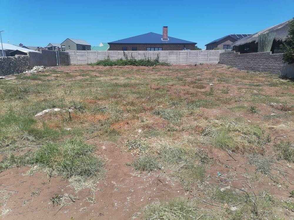 724 m² Land available in Stilbaai photo number 3
