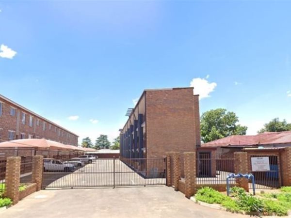 1 Bed House in Kempton Park Central