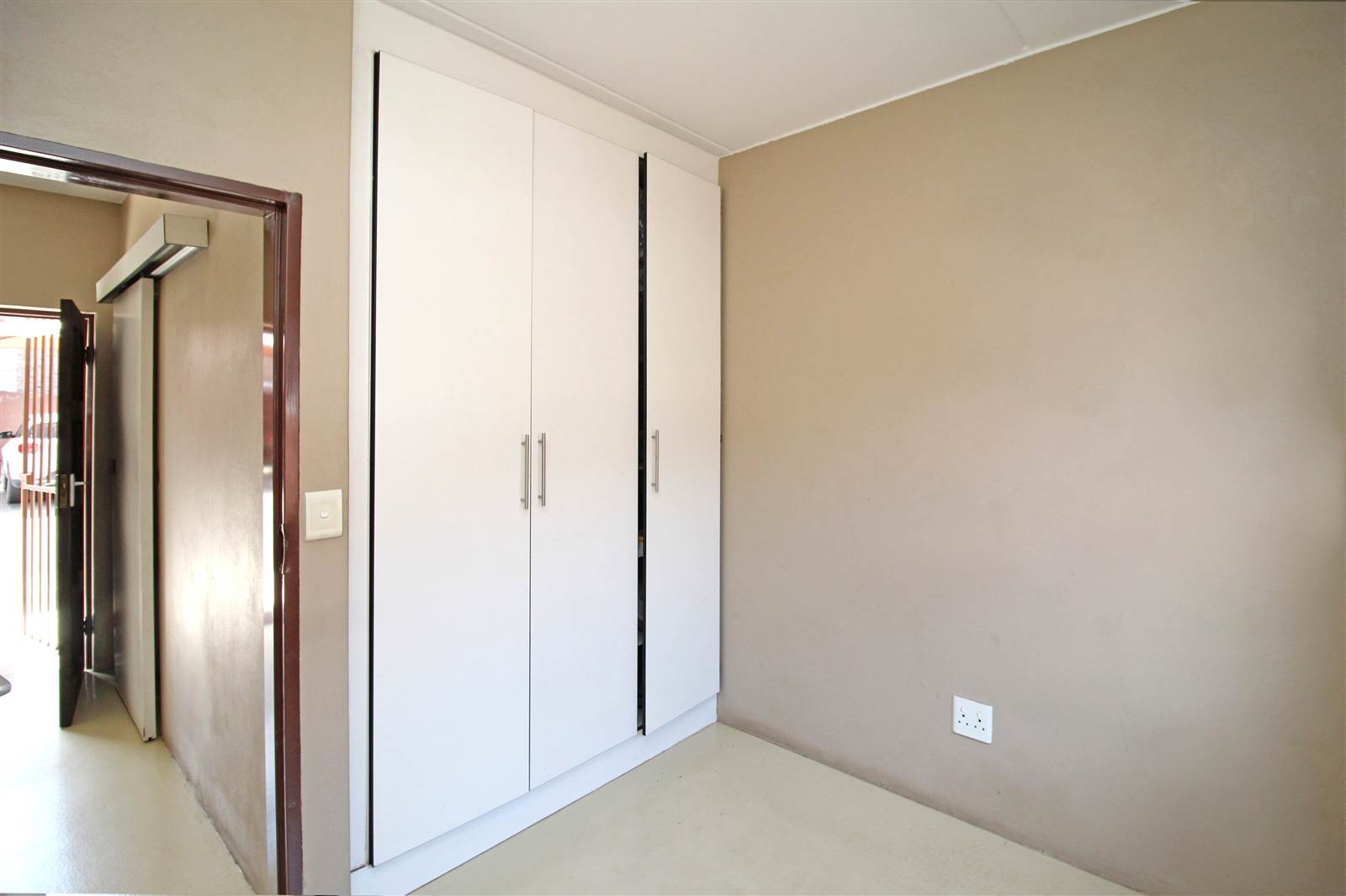 1 Bed House in Kempton Park Central photo number 7
