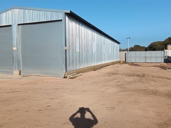 7 500 m² Land 7 500 m² Land