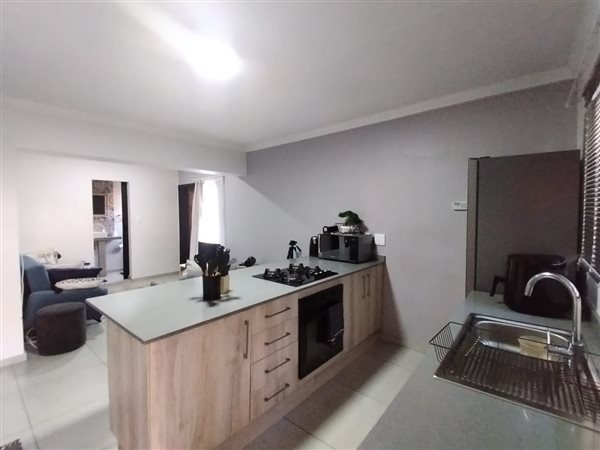 2 Bed Apartment