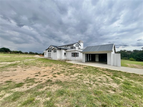 2 Bedroom House 2 Bedroom House