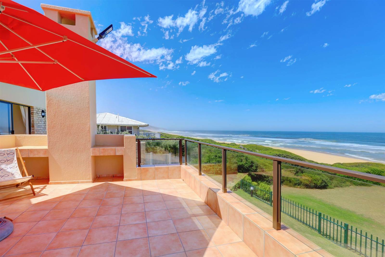6 Bed House in Outeniqua Strand photo number 26