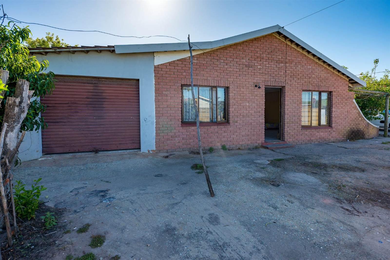 4 Bed House in Pacaltsdorp photo number 8