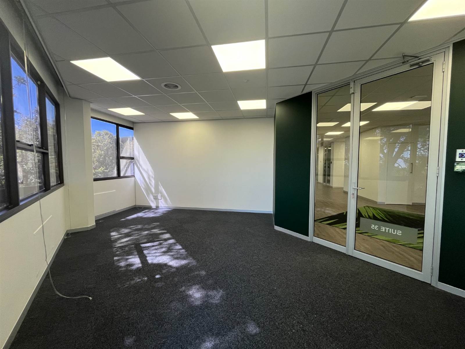 53  m² Office Space in Morningside photo number 8