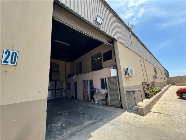 600  m² Industrial space