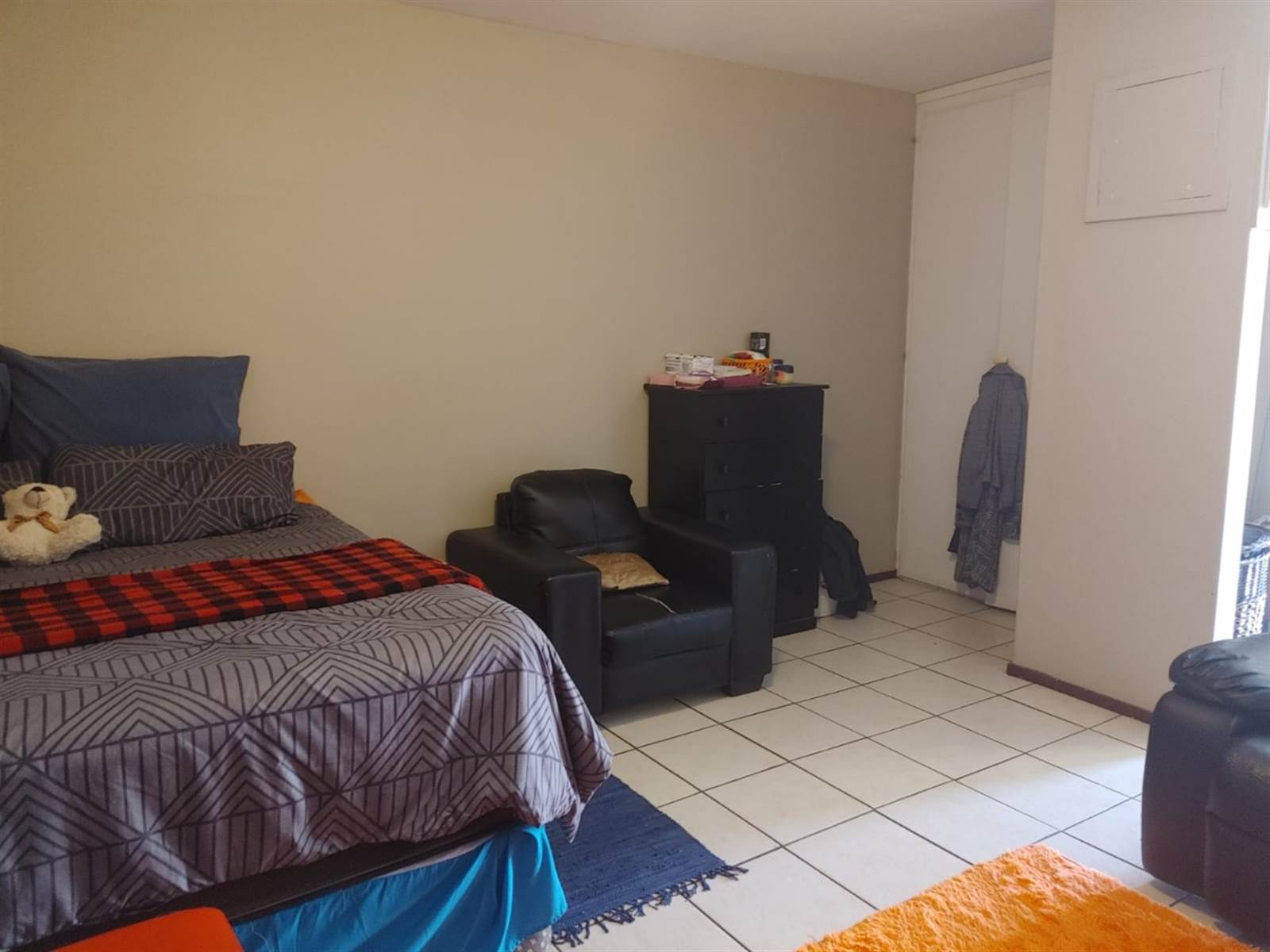 1 Bed Apartment in Pretoria West photo number 9