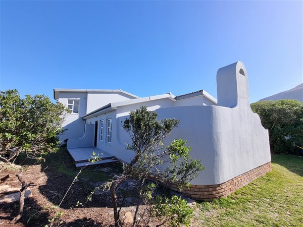 3 Bedroom House 3 Bedroom House