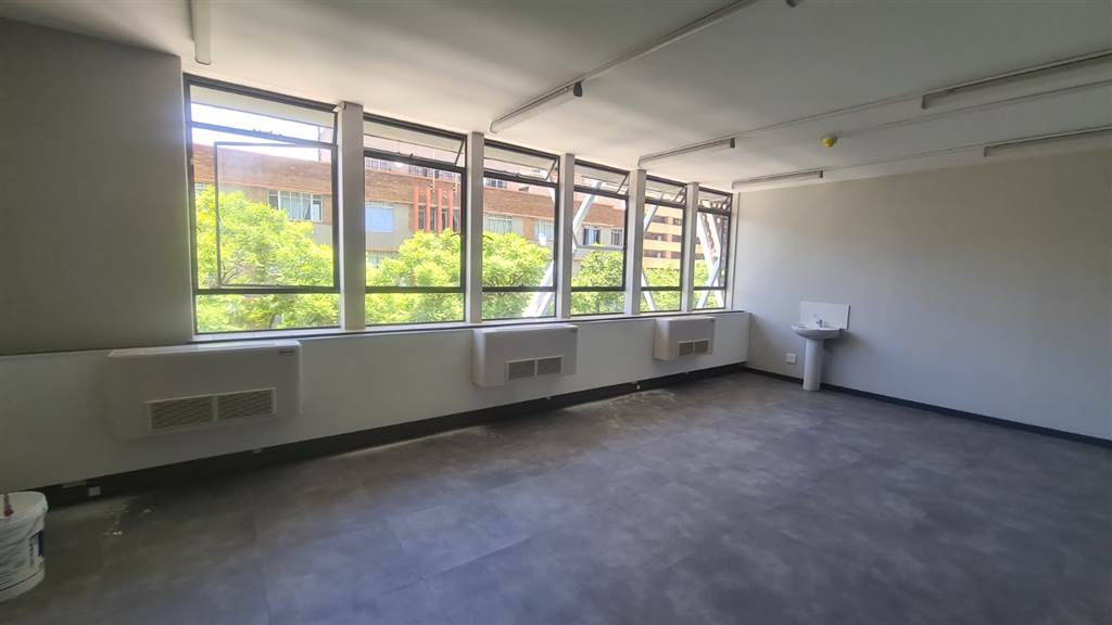 56  m² Commercial space in Pretoria Central photo number 10