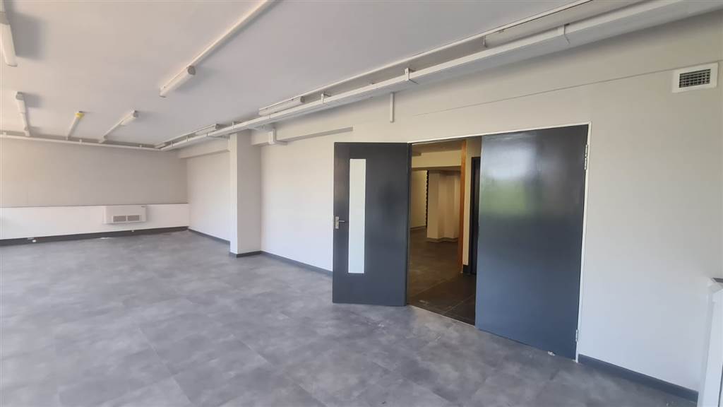 56  m² Commercial space in Pretoria Central photo number 2