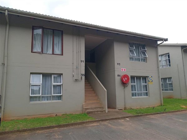 1 Bedroom Flat 1 Bedroom Flat