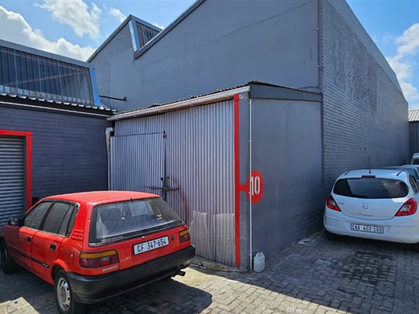 397  m² Industrial space