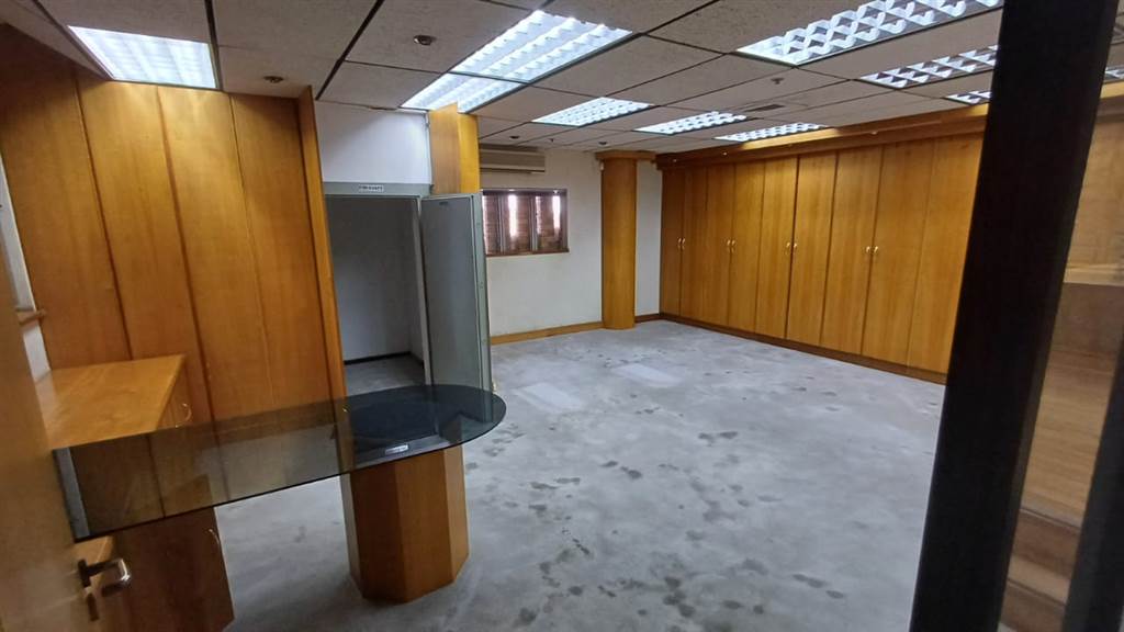 3430  m² Commercial space in Nelspruit Central photo number 4