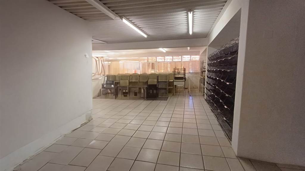 3430  m² Commercial space in Nelspruit Central photo number 16