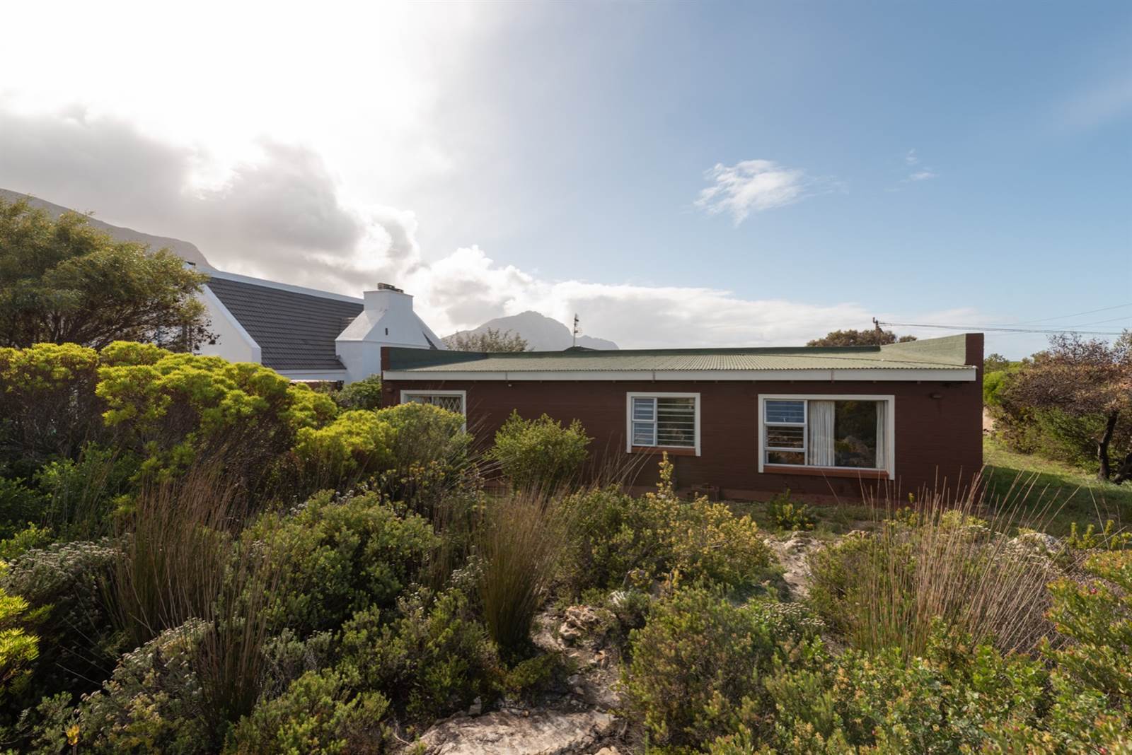 2 Bed House in Bettys Bay photo number 26