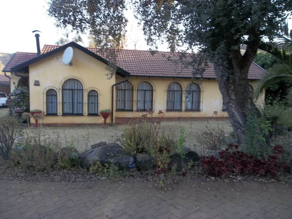 3 Bed House in Meredale photo number 4