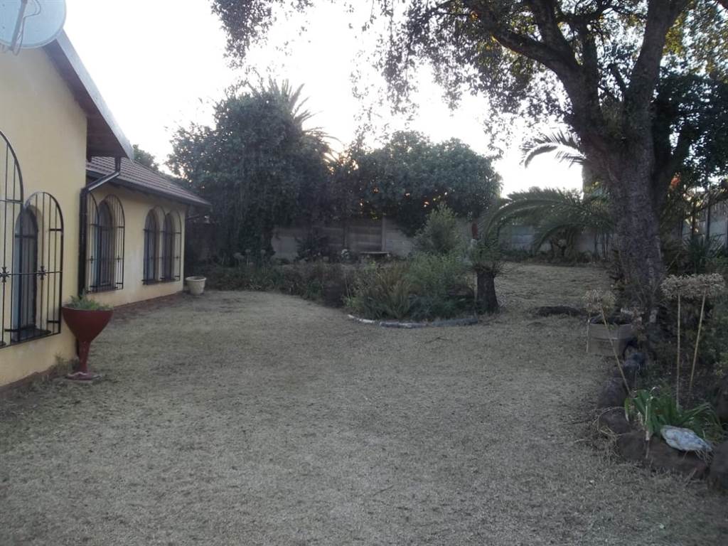 3 Bed House in Meredale photo number 6